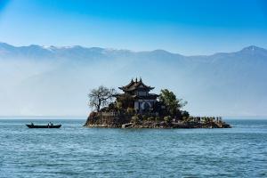 Erhai Lake