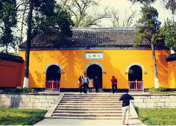 Daming Temple