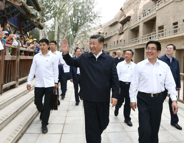 xi-jinping-in-dunhuang-1.jpg xi-jinping-in-dunhuang-1.jpg
