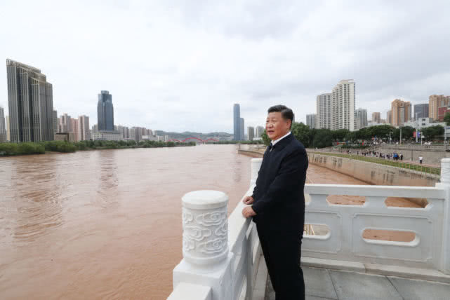 xi-jinping-in-lanzhou-1.jpg xi-jinping-in-lanzhou-1.jpg
