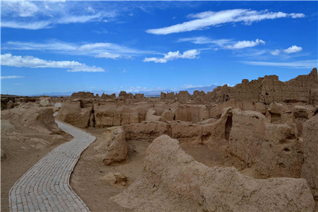 jiaohe-ruins-4.jpg jiaohe-ruins-4.jpg