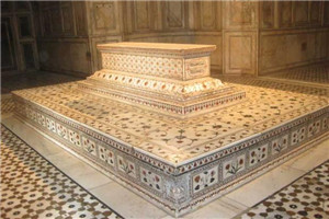 jehanggir‘s-tomb-2.jpg jehanggir‘s-tomb-2.jpg