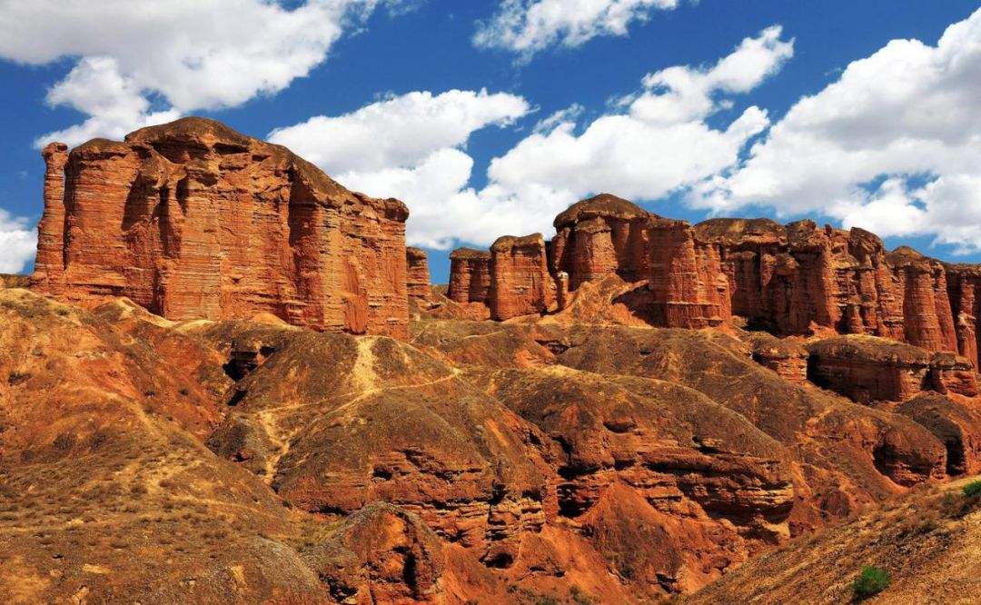zhangye binggou danxia.jpg