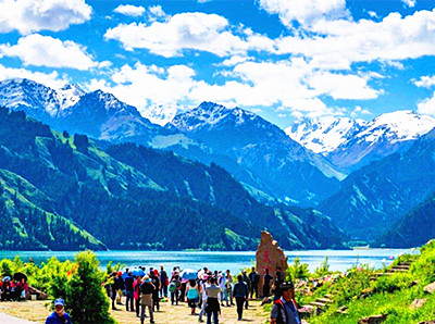 xinjiang heavenly lake.jpg xinjiang heavenly lake.jpg