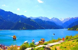 Urumqi Heavenly Lake.jpg Urumqi Heavenly Lake.jpg