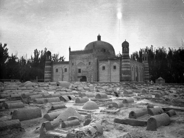 sven-hedin-kashgar-6.jpg