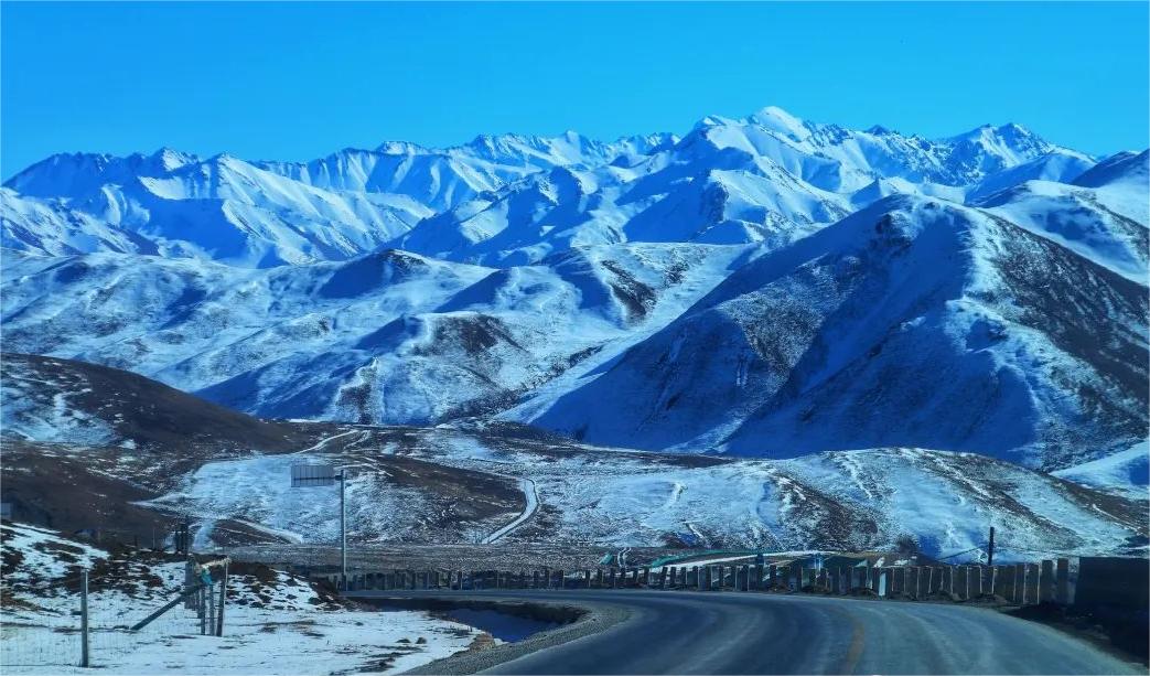 Qilian Mountain Qilian Mountain
