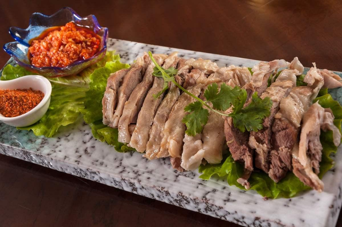 mutton eaten with hands mutton eaten with hands
