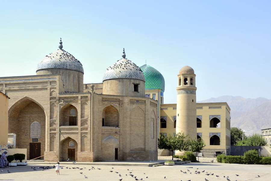 Mausoleum-Mosque of Sheikh Muslihiddin 