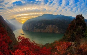 Yangtze River Cruise 3.jpg Yangtze River Cruise 3.jpg