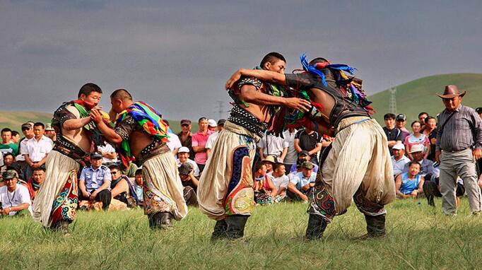 Top Experiences in Mongolia: Galloping Across the Steppes