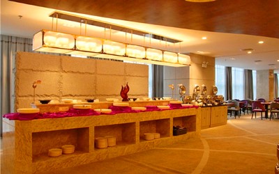 jiayuguan-holiday-plaza-inn-hotel-1_.jpg